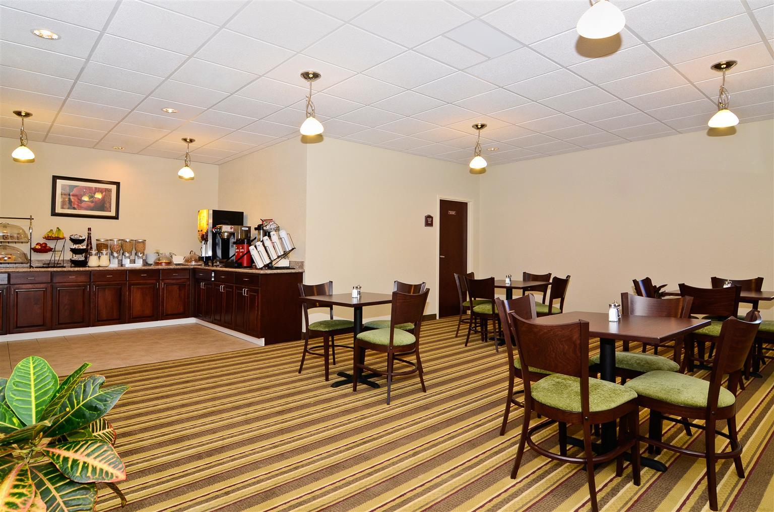 Best Western Plus Springfield Airport Inn Bilik gambar